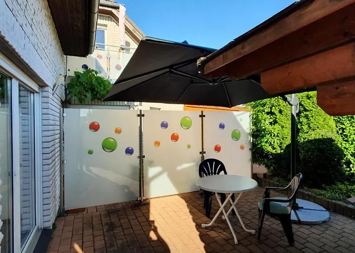 Akazie Mit Terrasse Appartamento *