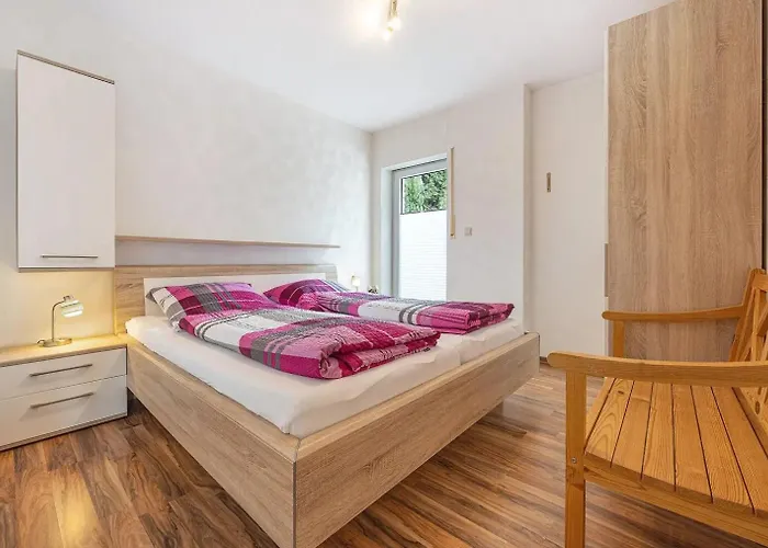 Akazie Mit Terrasse Appartamento